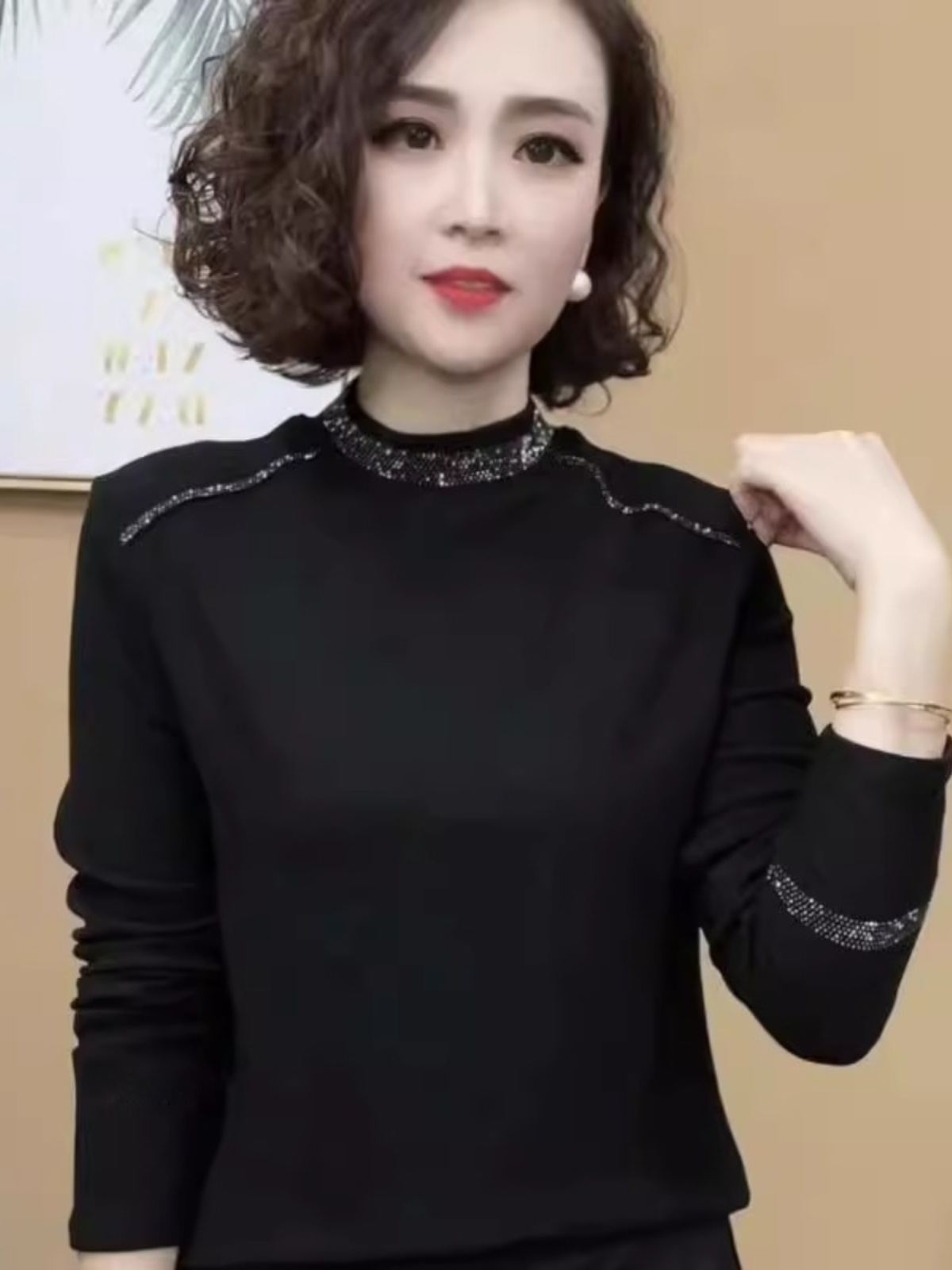 Women Fashion Over 40 - Moda Uzun Kollu Yarım Yüksek Yaka
