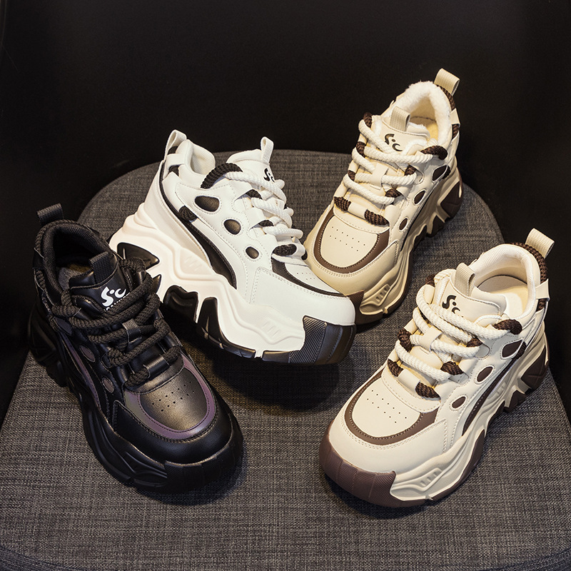 Sneakers Fashion Women - 2026 Yeni deri içten yükseklik arttırıcı