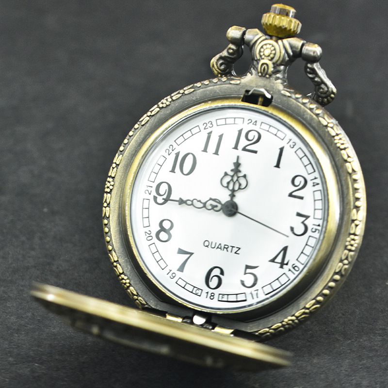 Yeni Anime One Piece Serisi Ce - Fashion Women Watches incelemesi ve fiyatı