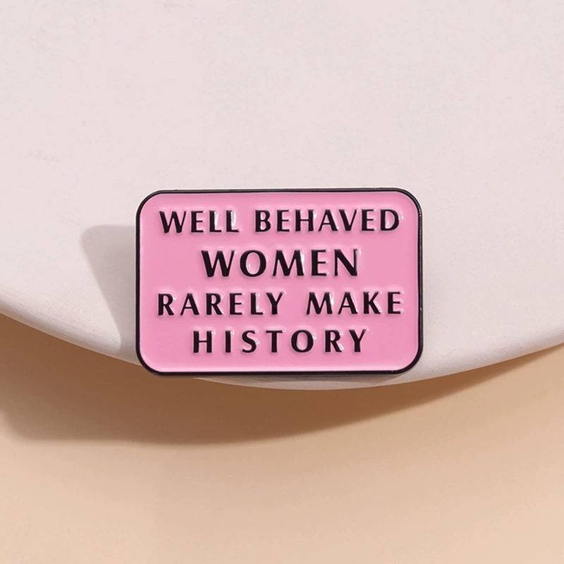 Iyi Davranış Kadınlar Nadiren  - Women Fashion History incelemesi ve fiyatı